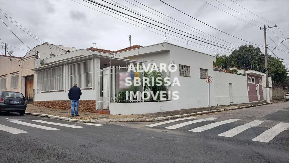Casa, 3 quartos, 292 m² - Foto 1