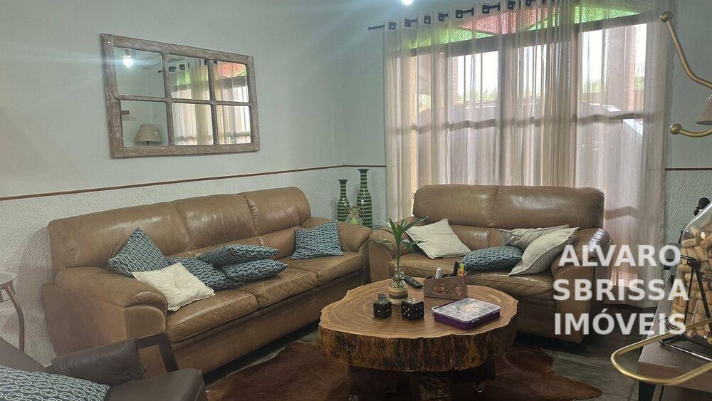 Casa, 3 quartos, 118 m² - Foto 1