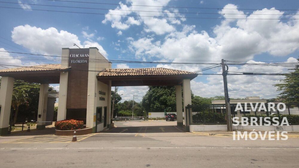 Chácara à venda com 3 quartos, 219m² - Foto 14