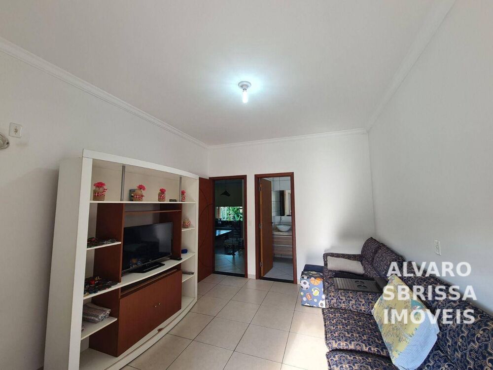 Chácara à venda com 3 quartos, 219m² - Foto 7