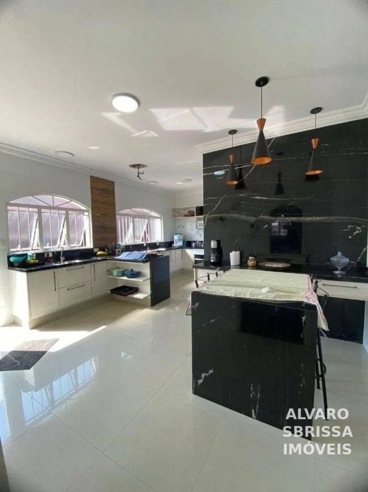 Casa, 4 quartos, 700 m² - Foto 3