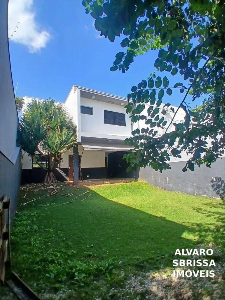 Casa, 3 quartos, 201 m² - Foto 1