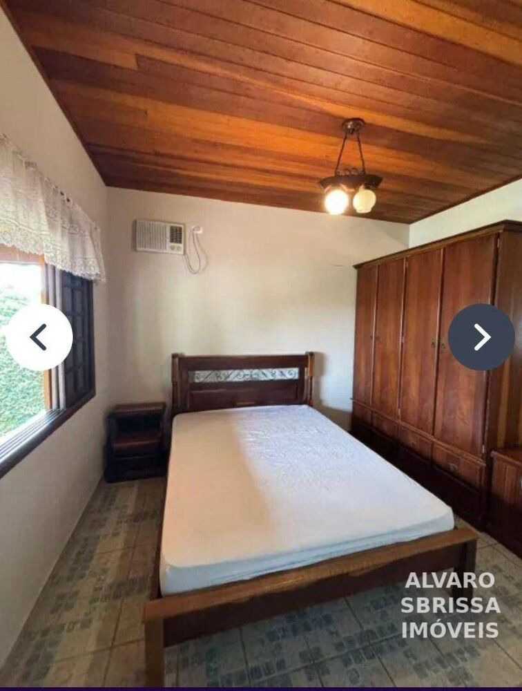 Chácara à venda com 5 quartos, 420m² - Foto 1