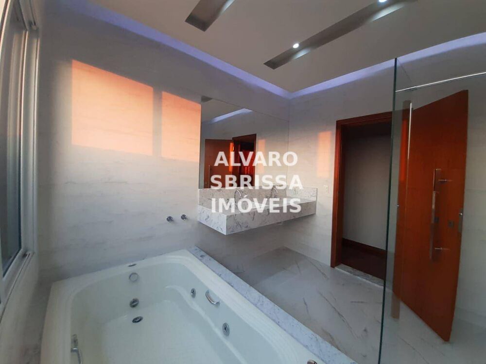 Casa à venda com 4 quartos, 395m² - Foto 11