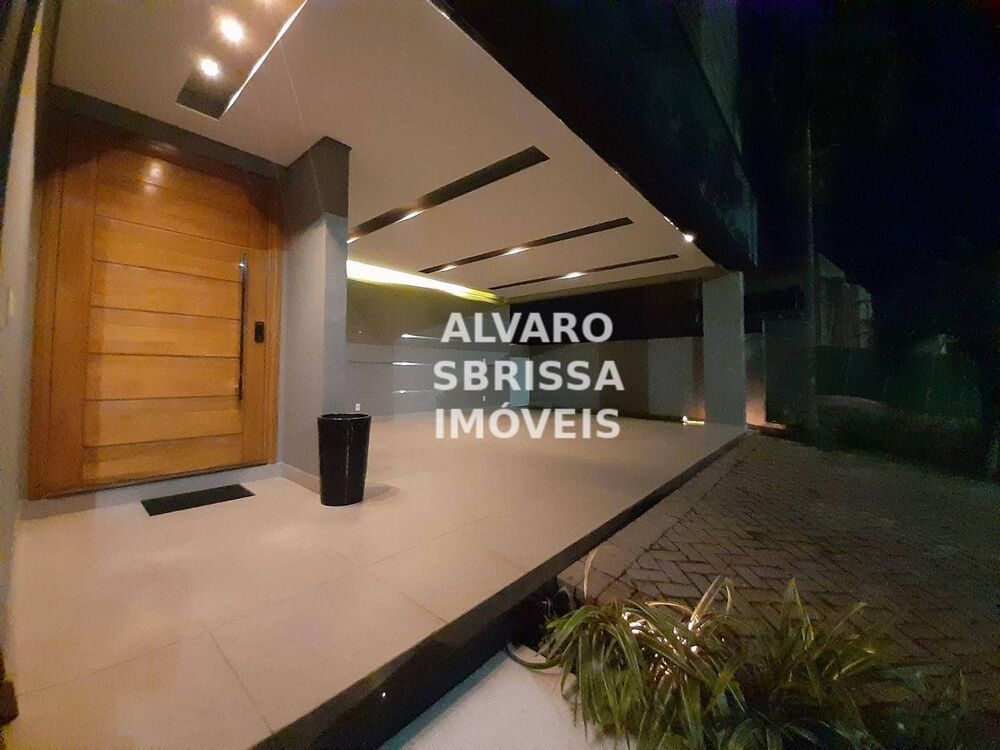 Casa à venda com 4 quartos, 395m² - Foto 2
