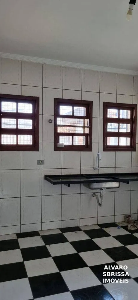 Casa, 4 quartos, 230 m² - Foto 2
