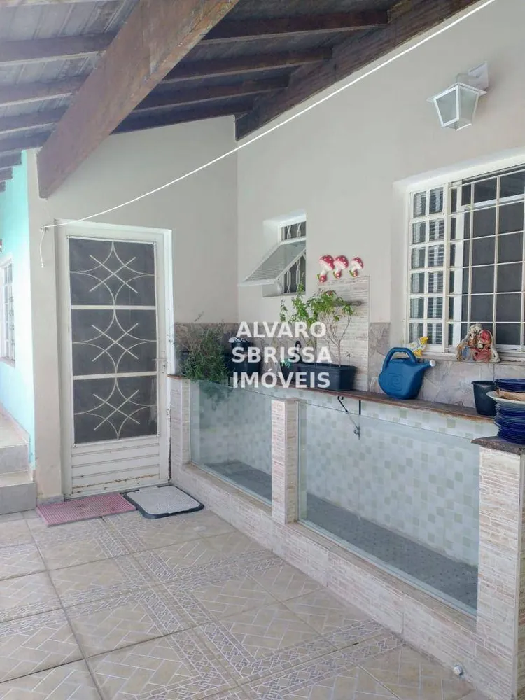 Casa, 4 quartos, 223 m² - Foto 1