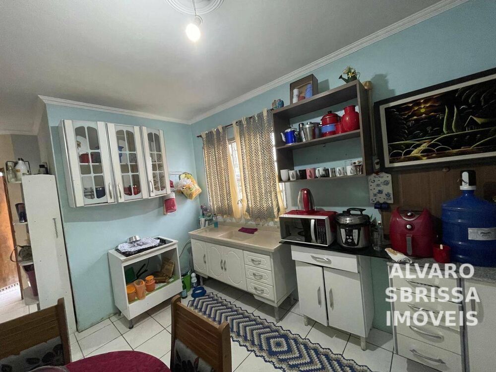 Casa, 4 quartos, 247 m² - Foto 1