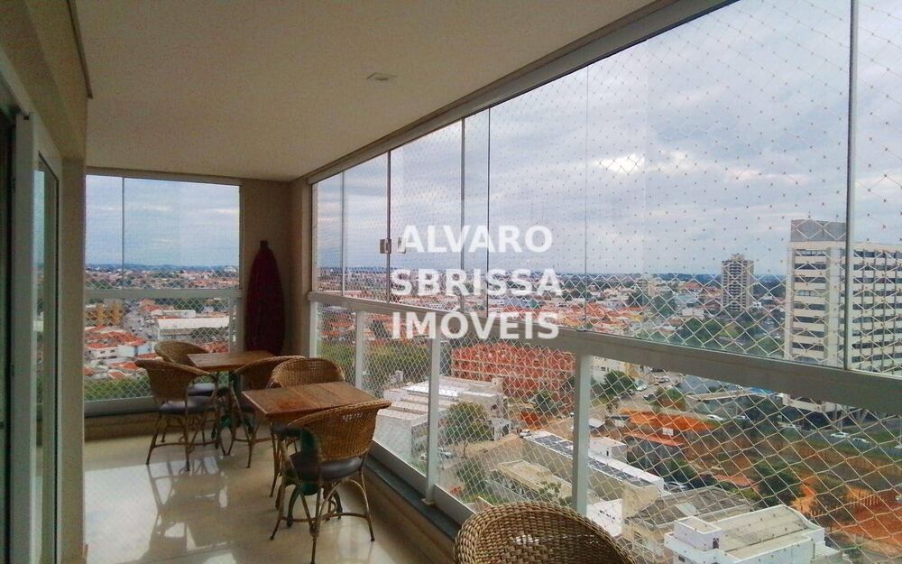 Apartamento, 3 quartos, 170 m² - Foto 1