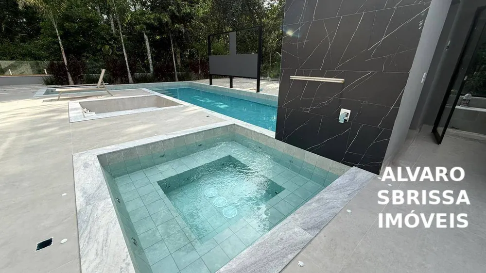 Casa, 7 quartos, 610 m² - Foto 2