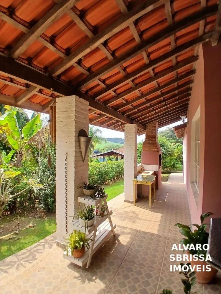 Chácara, 2 quartos, 1002 m² - Foto 1