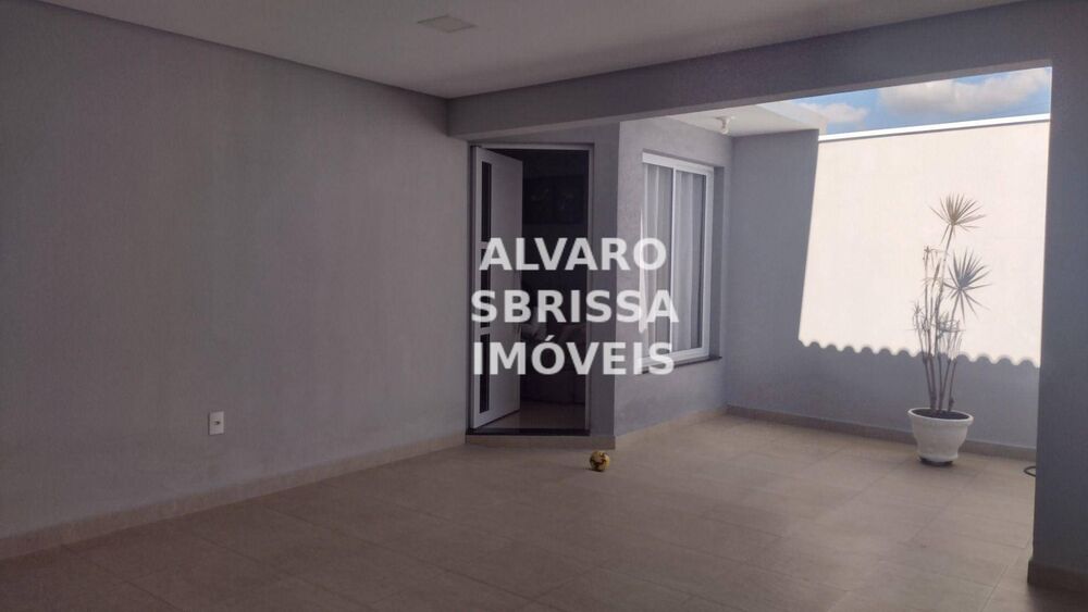 Casa, 2 quartos, 112 m² - Foto 1