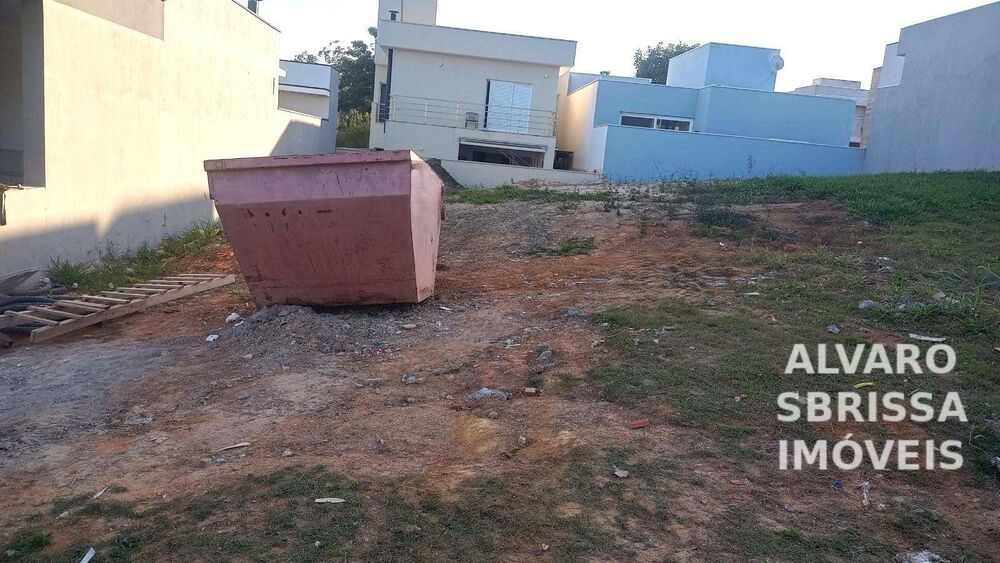 Loteamento e Condomínio, 250 m² - Foto 1