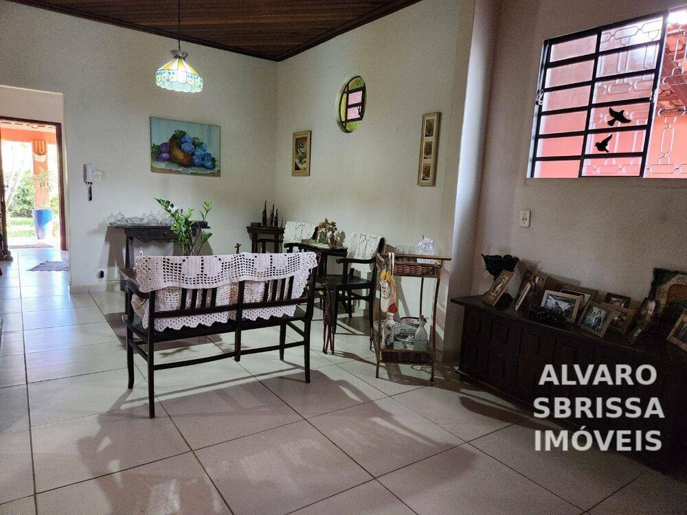 Casa, 3 quartos, 313 m² - Foto 4