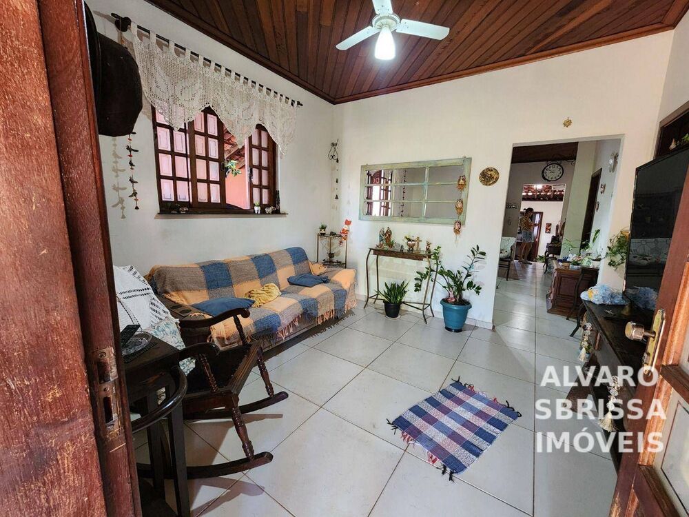 Casa, 3 quartos, 313 m² - Foto 1