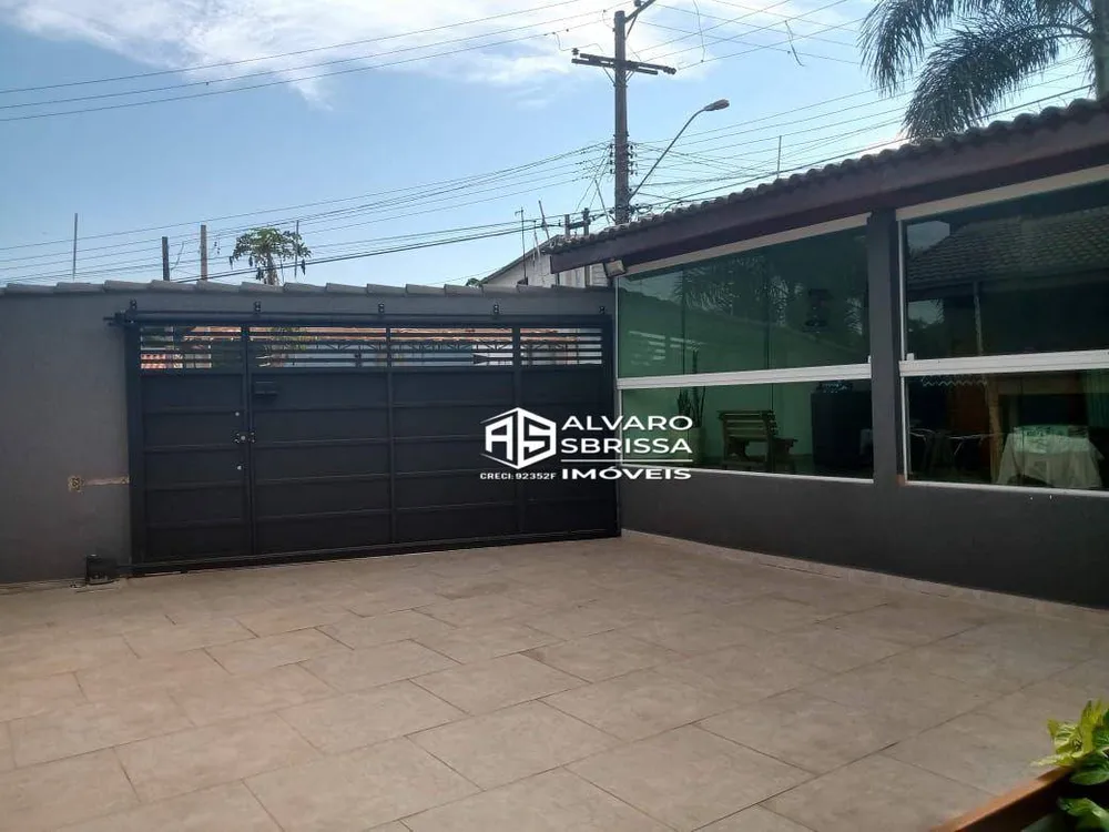 Casa, 4 quartos, 210 m² - Foto 8