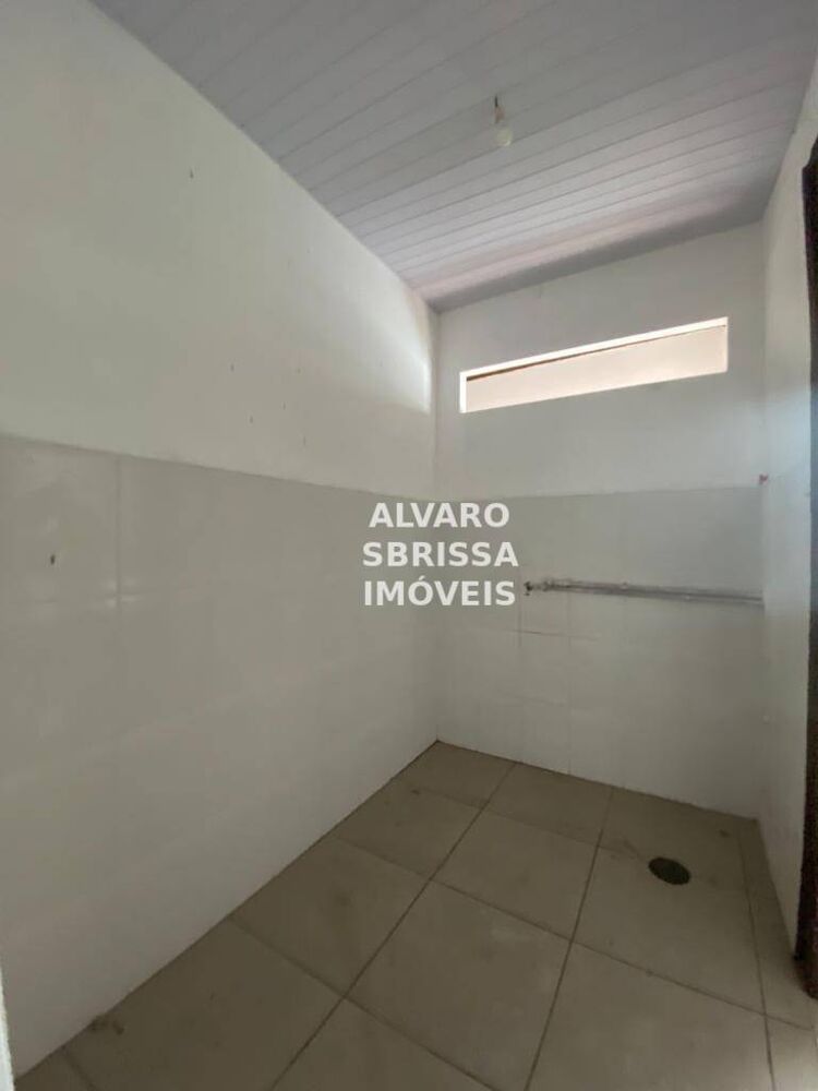Casa, 2 quartos, 226 m² - Foto 1