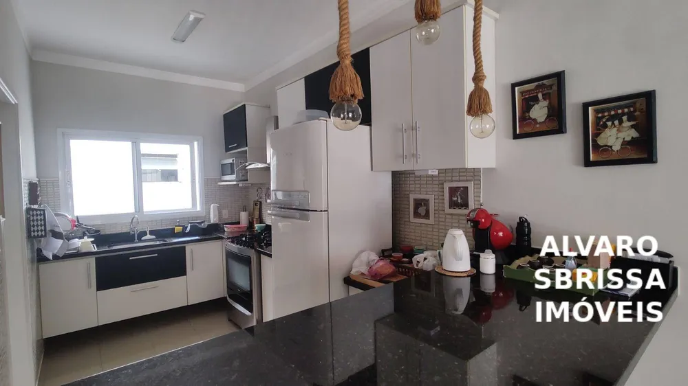Casa, 3 quartos, 180 m² - Foto 1