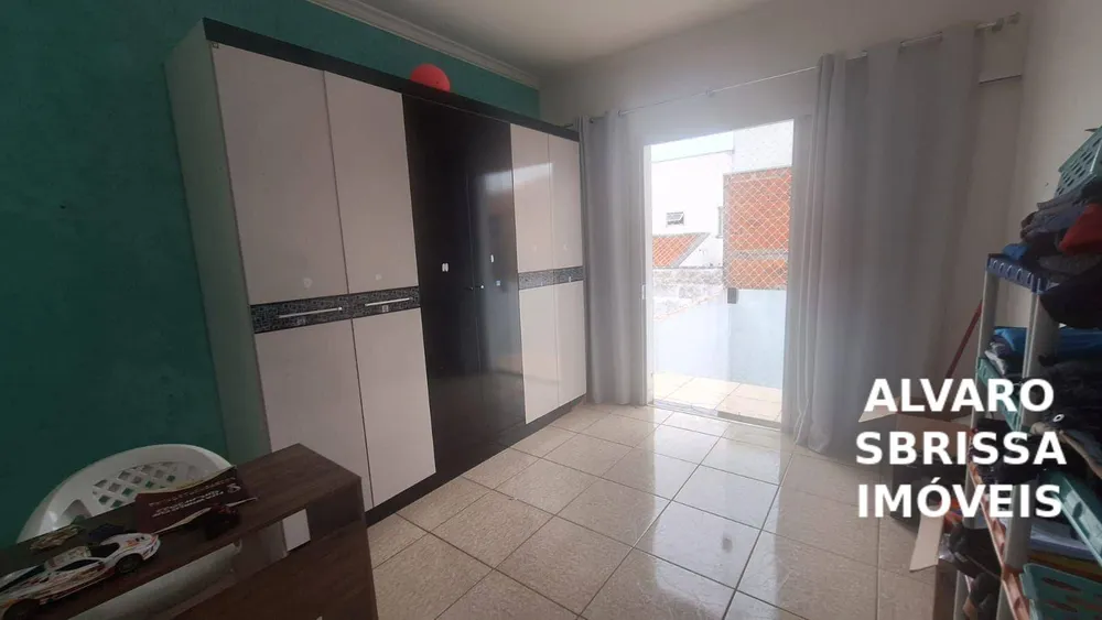 Casa, 3 quartos, 202 m² - Foto 1