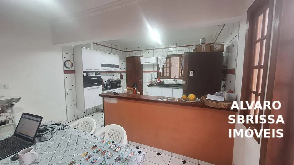 Casa, 3 quartos, 202 m² - Foto 6