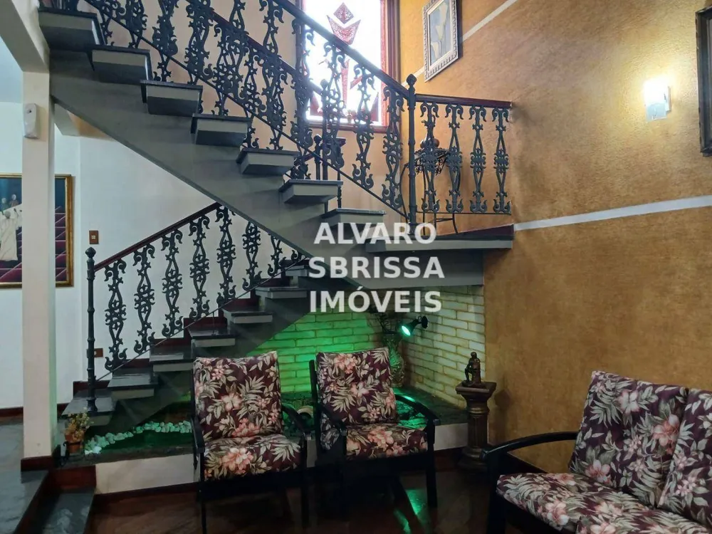 Casa, 3 quartos, 253 m² - Foto 2