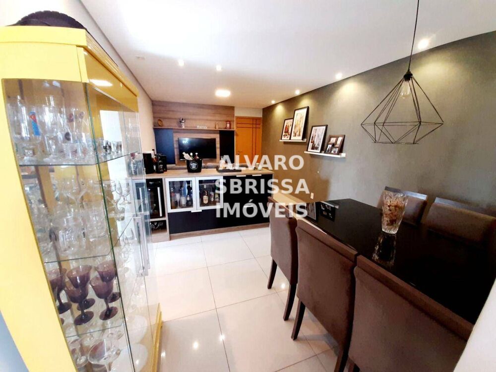 Apartamento à venda com 2 quartos, 74m² - Foto 4
