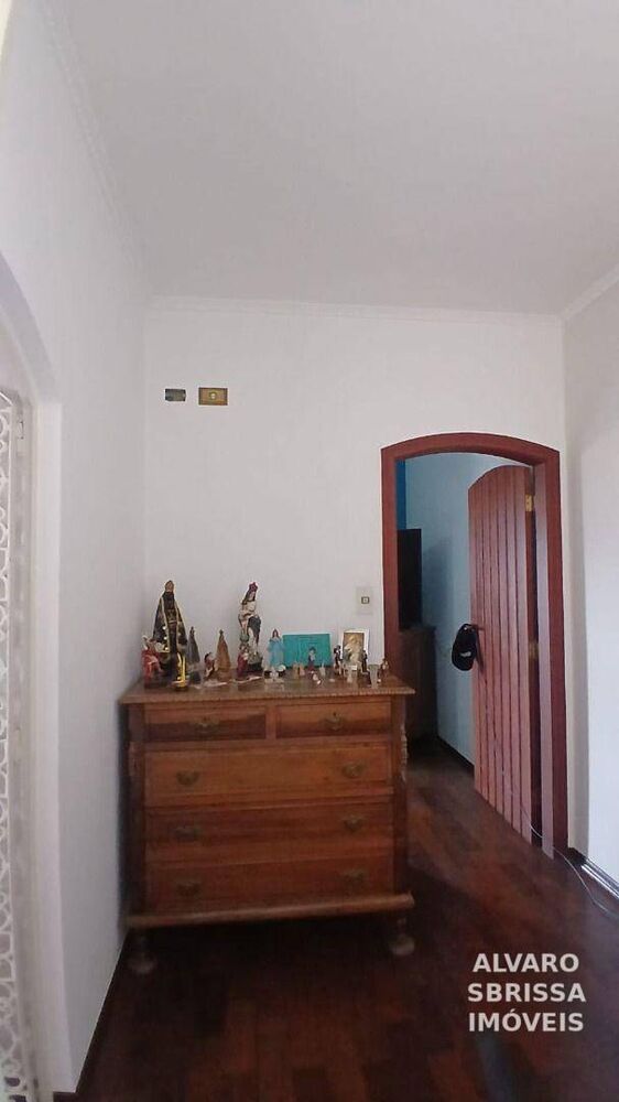 Casa, 3 quartos, 216 m² - Foto 2