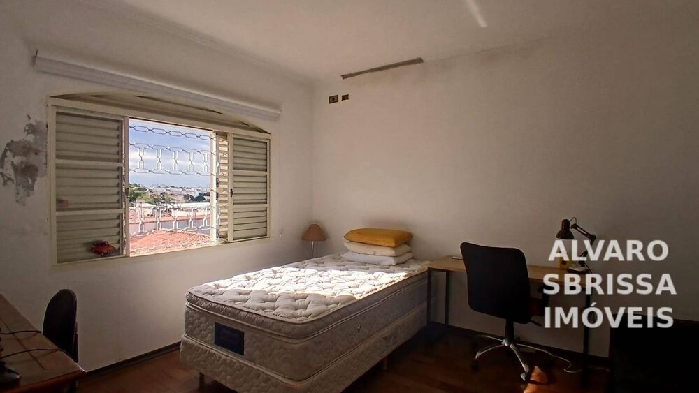 Casa, 3 quartos, 216 m² - Foto 3