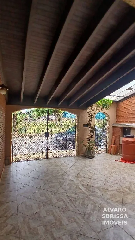Casa, 3 quartos, 216 m² - Foto 3