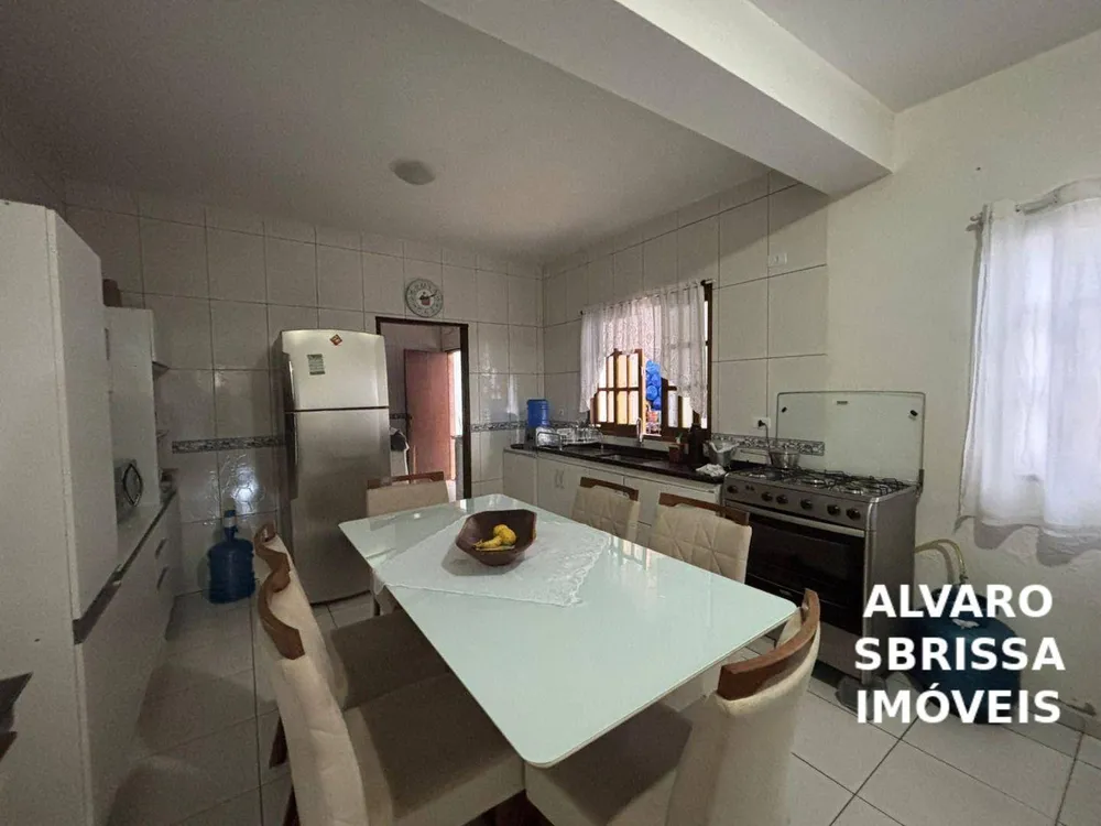 Casa, 3 quartos, 200 m² - Foto 8