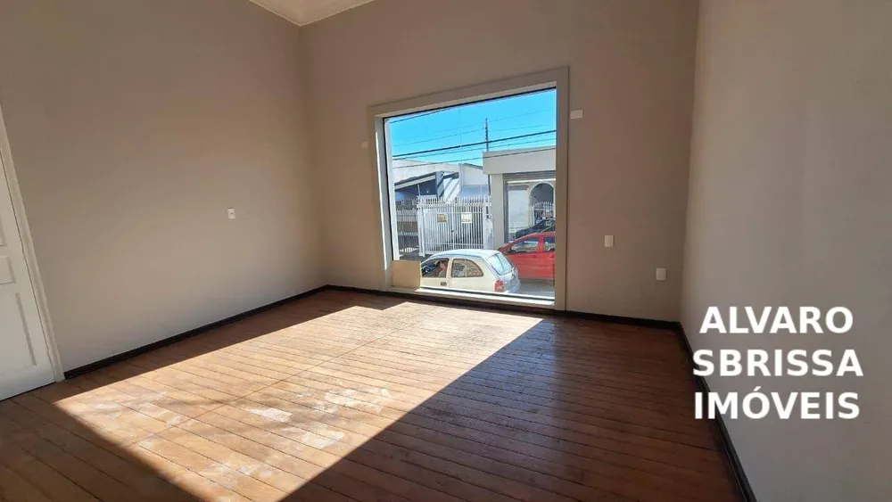 Casa, 3 quartos, 219 m² - Foto 2