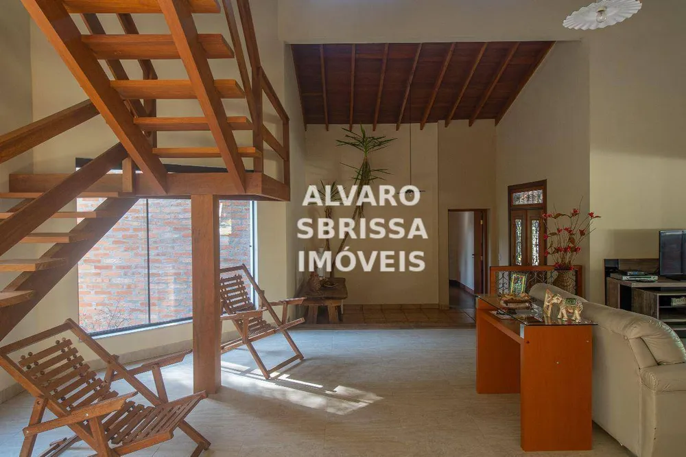 Chácara, 3 quartos, 5000 m² - Foto 1