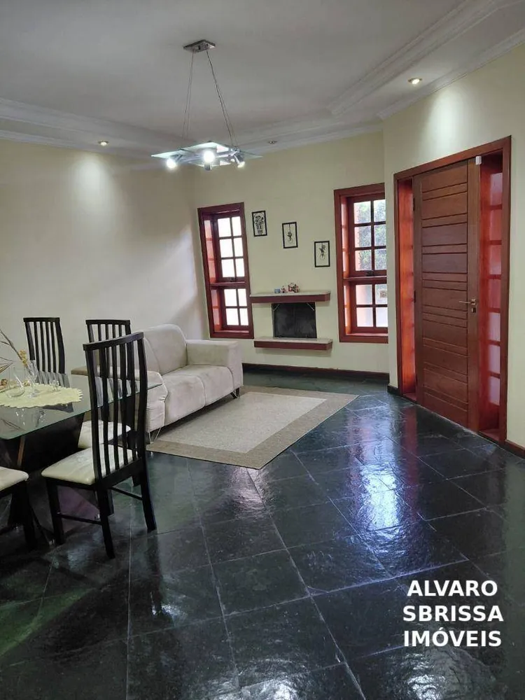 Casa, 3 quartos, 268 m² - Foto 3