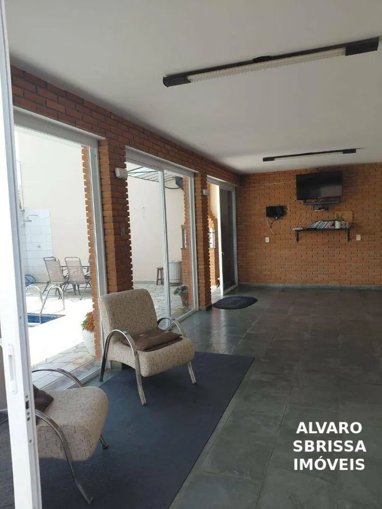 Casa, 3 quartos, 268 m² - Foto 10