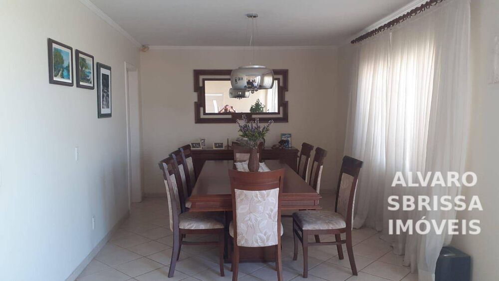 Casa, 3 quartos, 259 m² - Foto 12