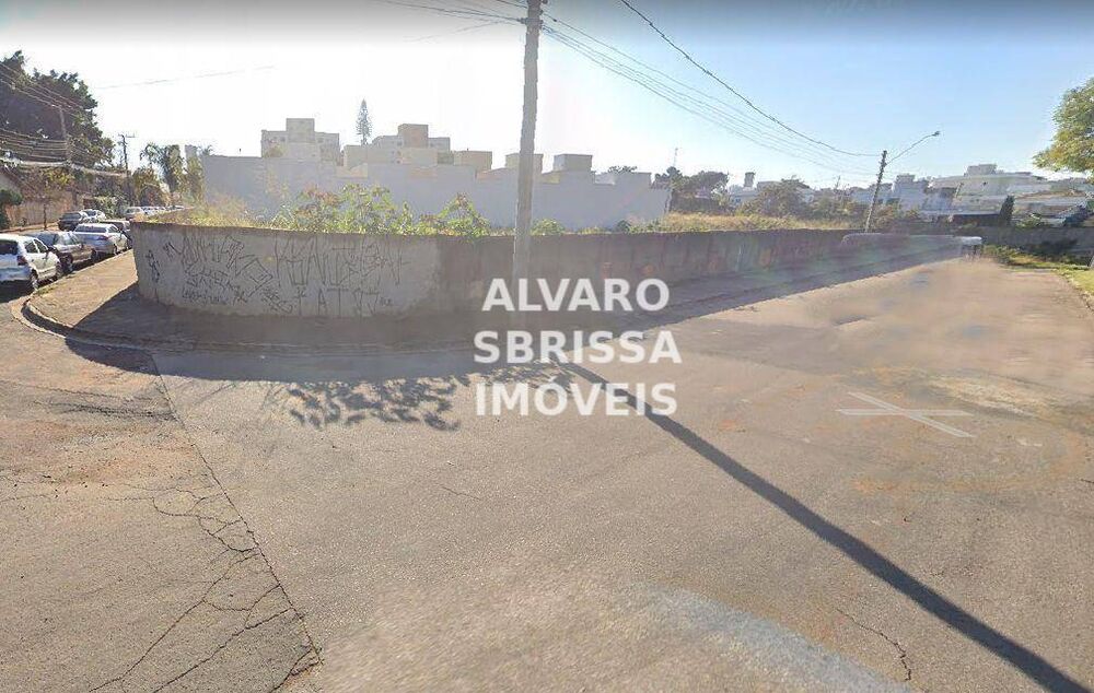 Terreno, 1400 m² - Foto 1