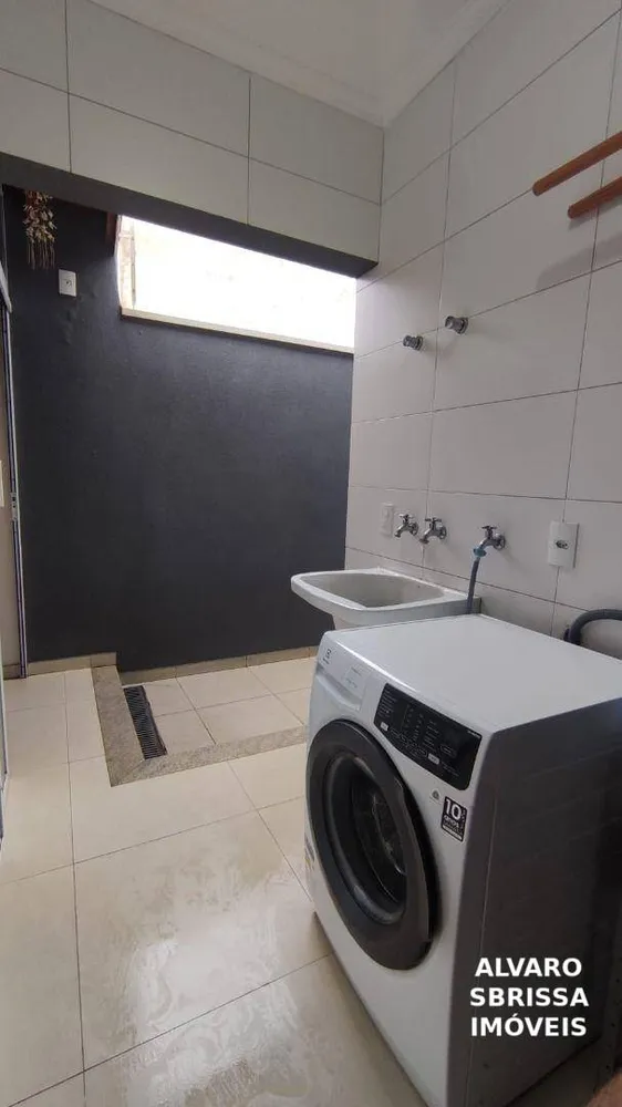 Casa, 3 quartos, 163 m² - Foto 3