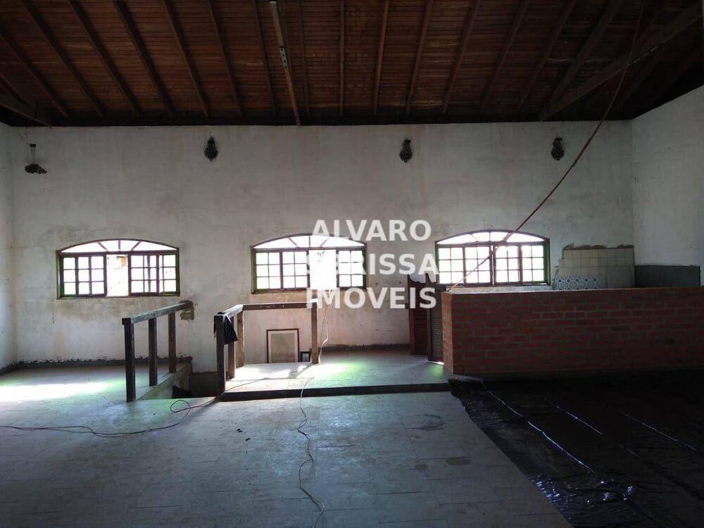 Chácara à venda com 3 quartos, 500m² - Foto 2