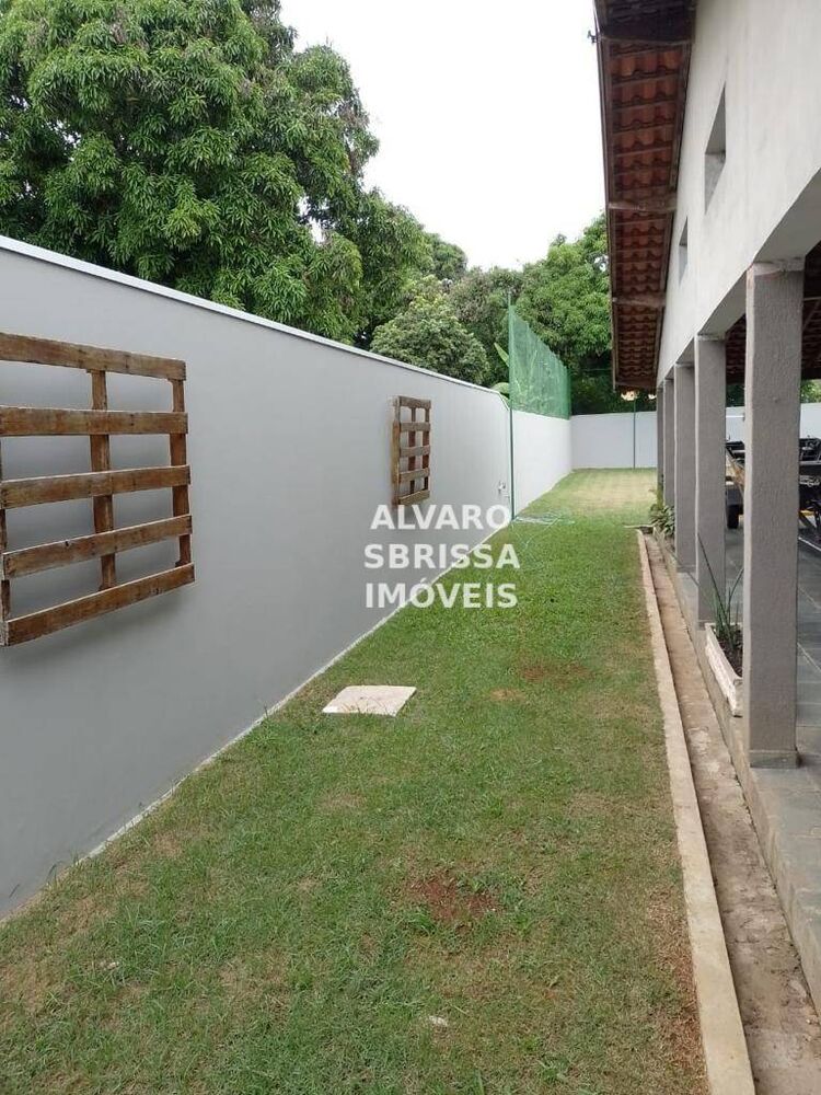 Casa à venda com 3 quartos, 312m² - Foto 4