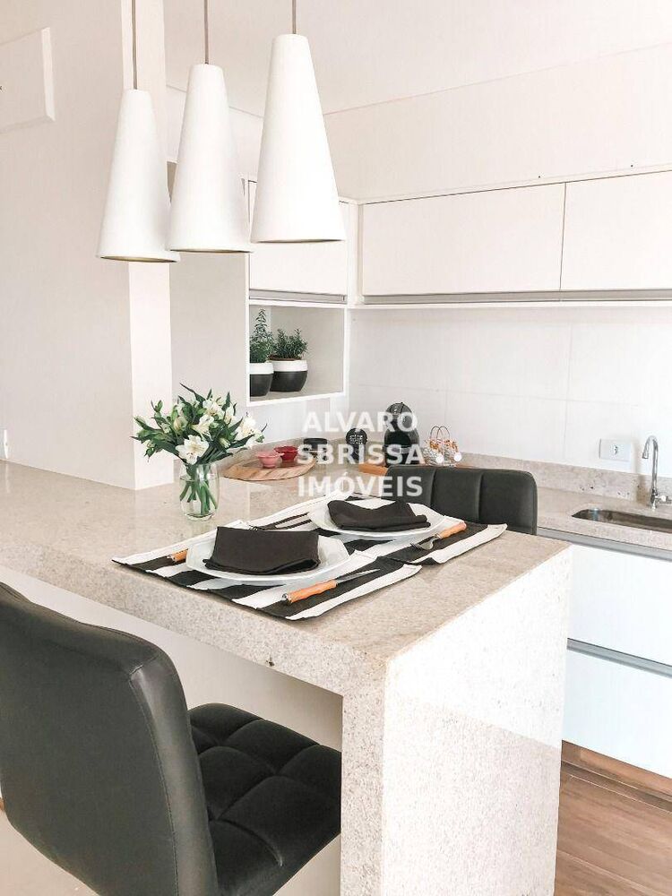 Apartamento à venda com 2 quartos, 82m² - Foto 4