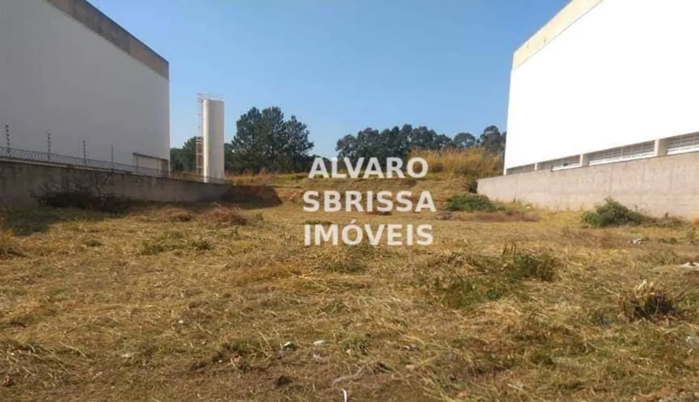 Loteamento e Condomínio, 1500 m² - Foto 1