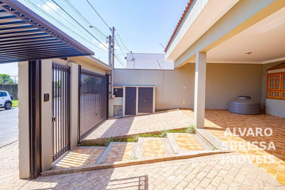 Casa, 4 quartos, 275 m² - Foto 24
