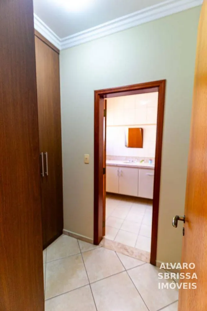 Casa, 4 quartos, 275 m² - Foto 13