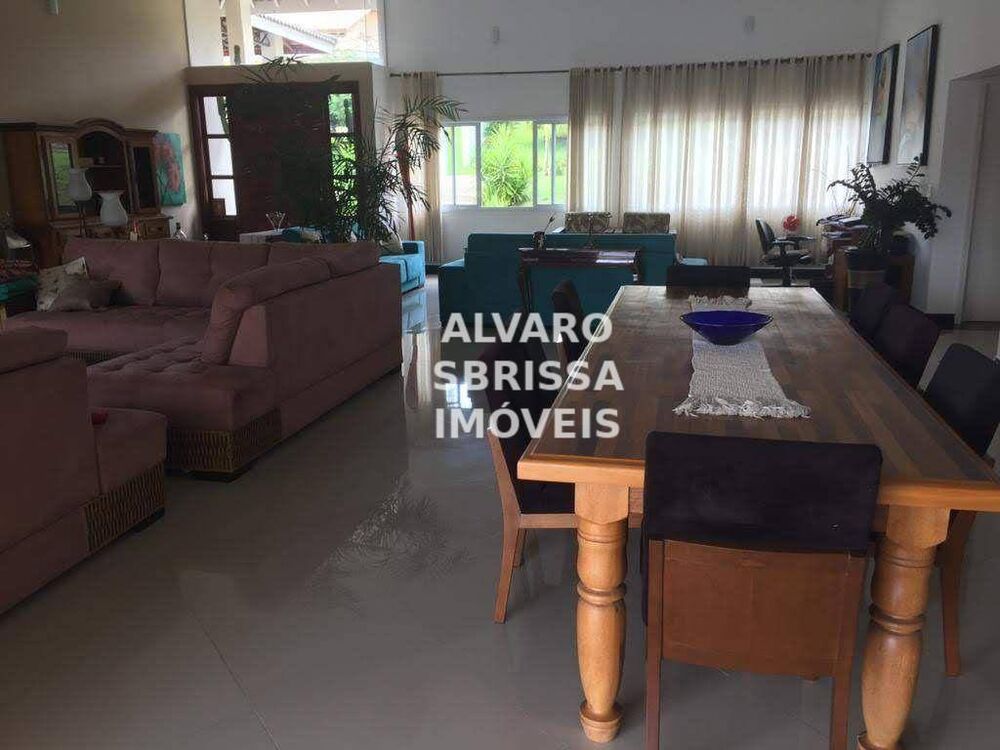 Casa, 6 quartos, 1000 m² - Foto 1
