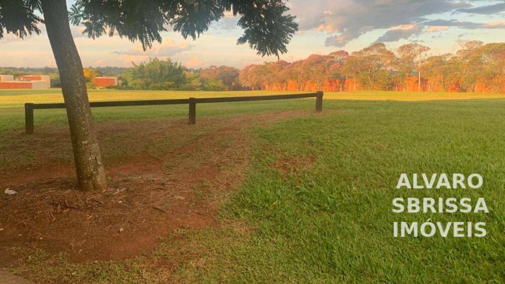 Loteamento e Condomínio, 8527 m² - Foto 1