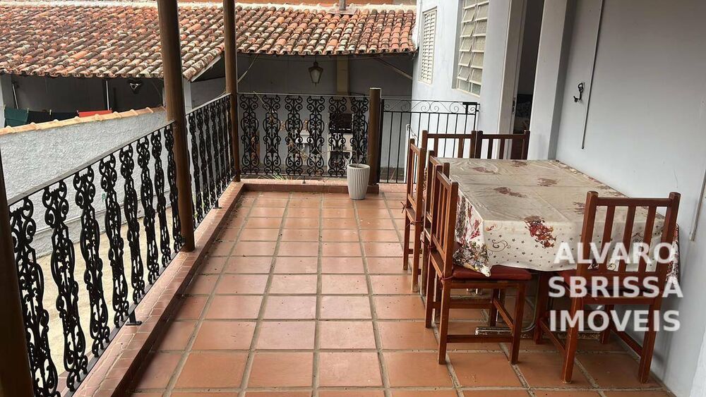 Casa, 3 quartos, 237 m² - Foto 8