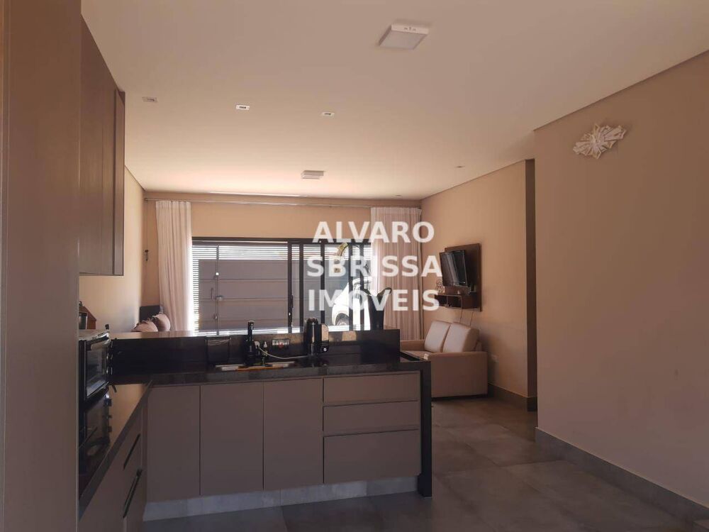 Casa, 2 quartos, 210 m² - Foto 2