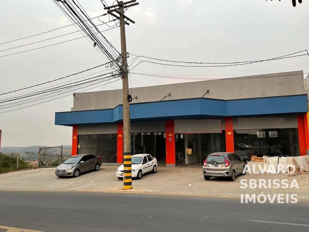 Loja-Salão, 900 m² - Foto 1