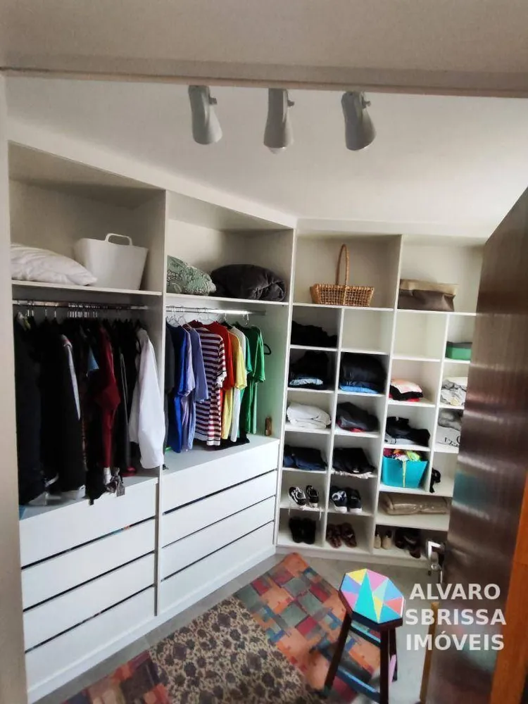 Cobertura, 3 quartos, 195 m² - Foto 2