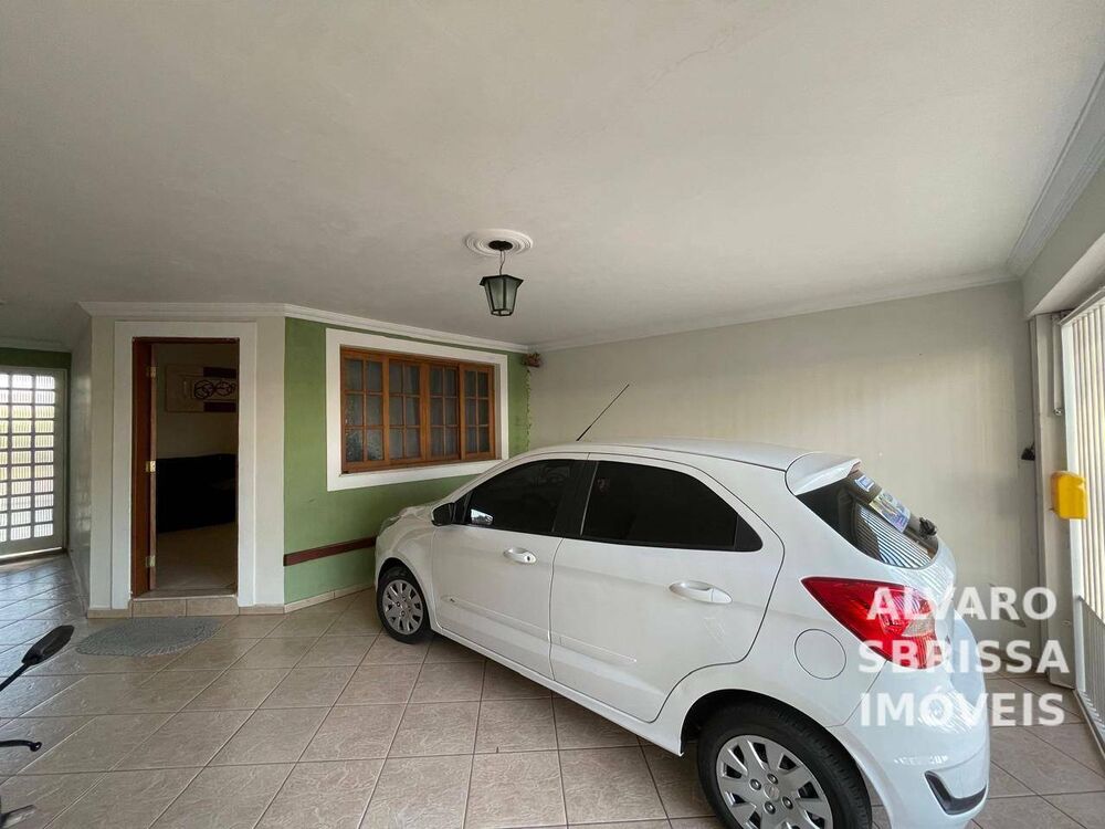 Casa à venda com 4 quartos, 128m² - Foto 4